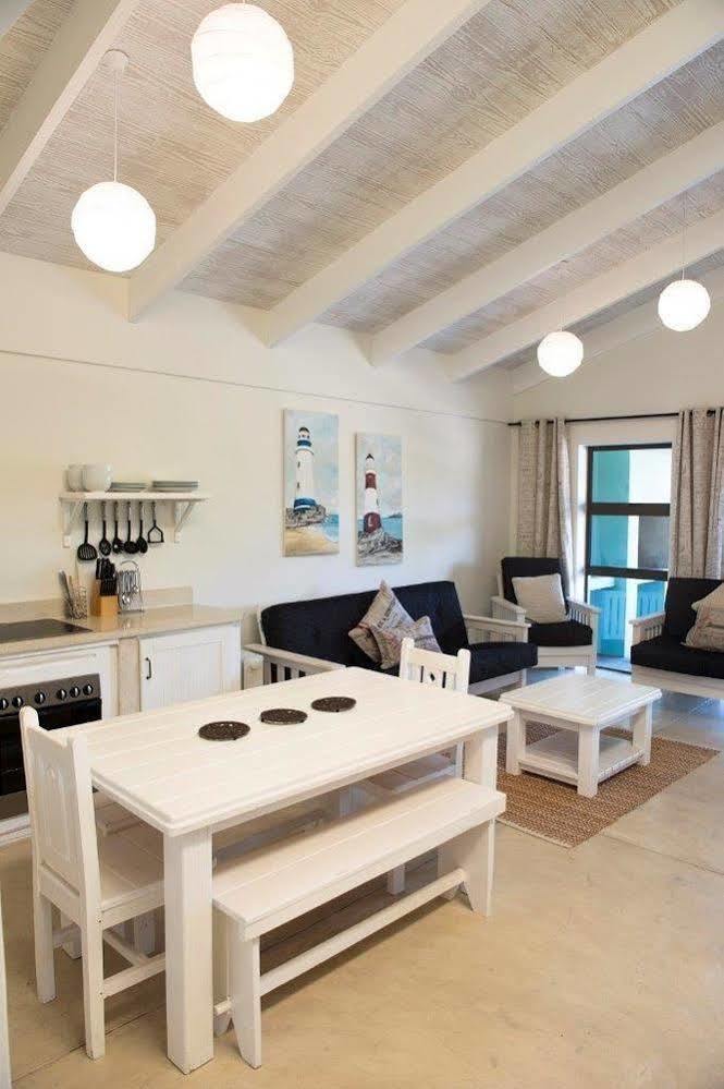 Osler Place Self-Catering สติลบาย ภายนอก รูปภาพ